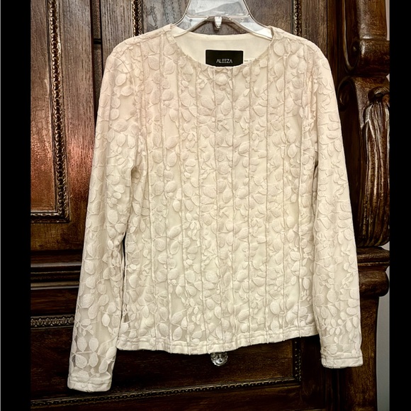 Cream Lace Textured Women's Top by Aleeza Paris - Picture 1 of 2